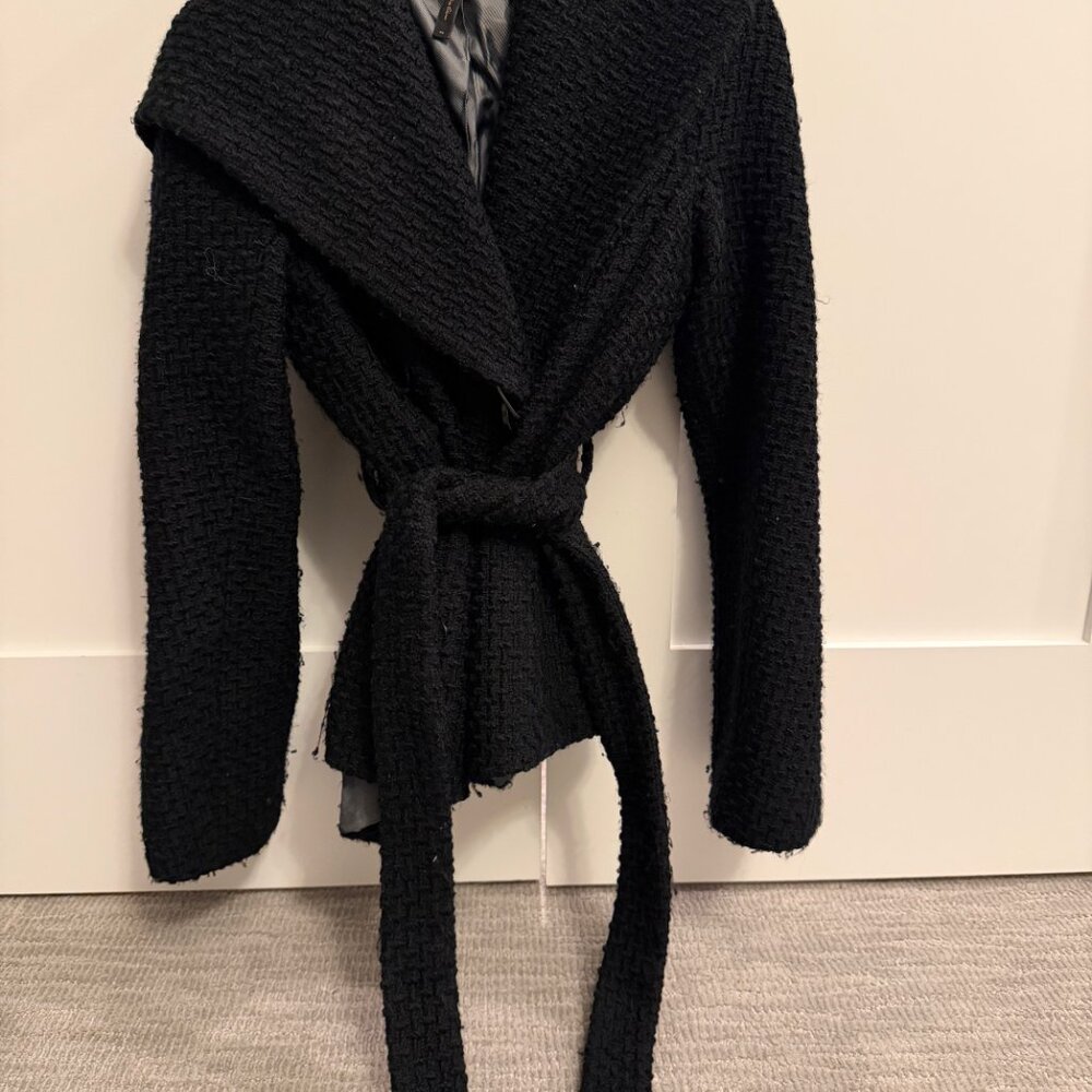 BCBGMAXAZRIA Black Tweed Belted Short Coat